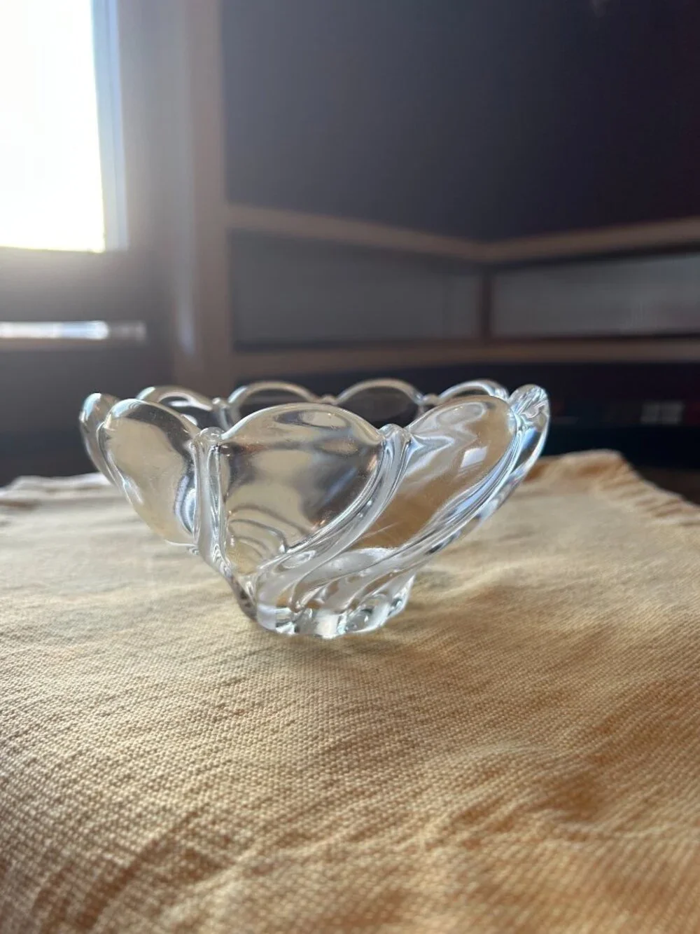 Mikasa  peppermint  swirl Crystal Candy dish  with scalloped  edge   5.5 in dia